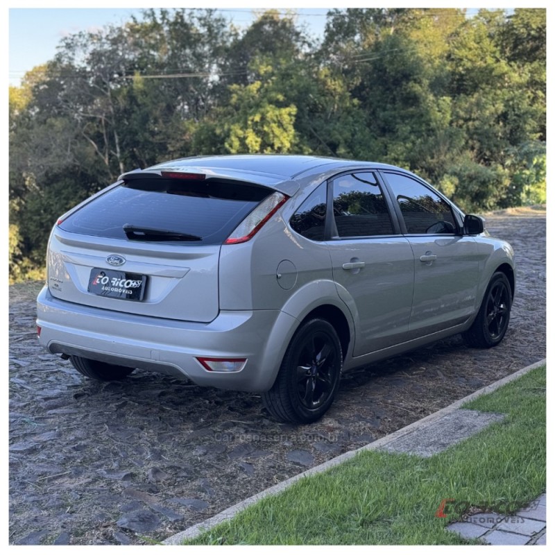 FOCUS 1.6 SE 16V FLEX 4P MANUAL - 2012 - CAMPO BOM