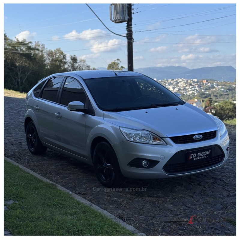 FOCUS 1.6 SE 16V FLEX 4P MANUAL - 2012 - CAMPO BOM