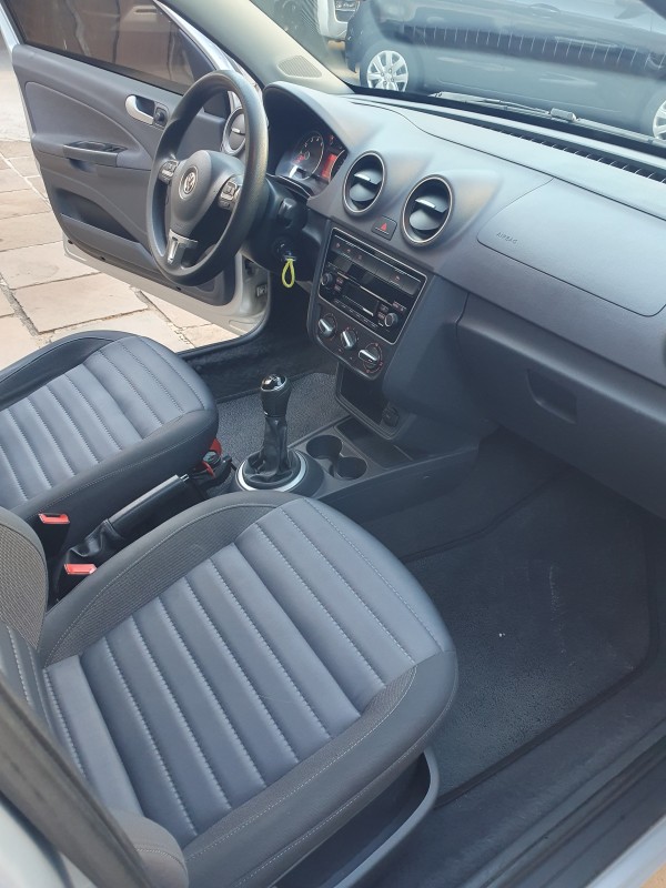 GOL 1.6 MI HIGHLINE 8V FLEX 4P MANUAL - 2014 - CAXIAS DO SUL