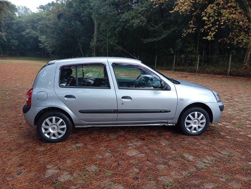 CLIO 1.0 EXPRESSION 16V HI-FLEX 4P MANUAL - 2005 - CAXIAS DO SUL