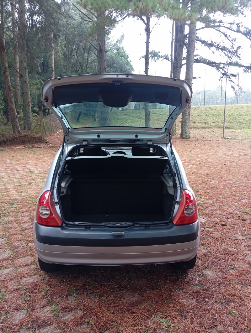 CLIO 1.0 EXPRESSION 16V HI-FLEX 4P MANUAL - 2005 - CAXIAS DO SUL