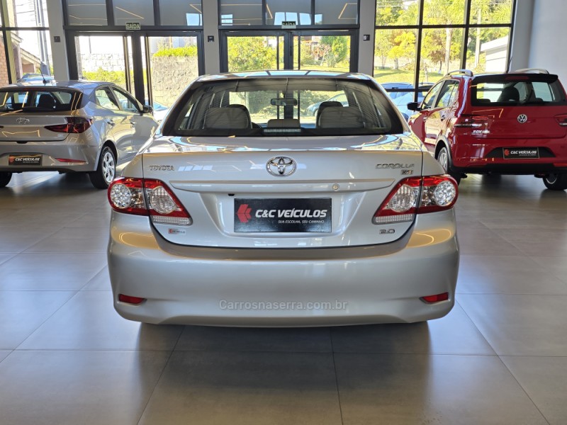 COROLLA 2.0 XEI 16V FLEX 4P AUTOMÁTICO - 2014 - BENTO GONçALVES