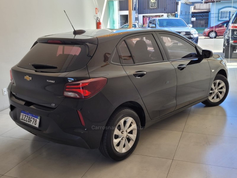 ONIX 1.0 LT 12V TURBO FLEX 4P AUTOMÁTICO - 2020 - CANELA