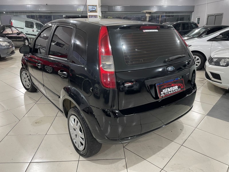 FIESTA 1.0 MPI 8V GASOLINA 4P MANUAL - 2004 - CAXIAS DO SUL