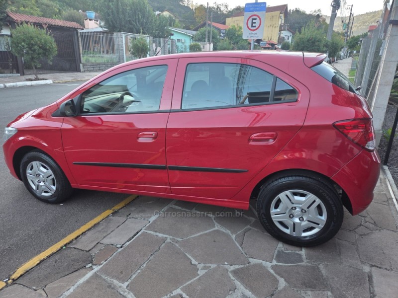 ONIX 1.0 MPFI LT 8V FLEX 4P MANUAL - 2015 - PICADA CAFé