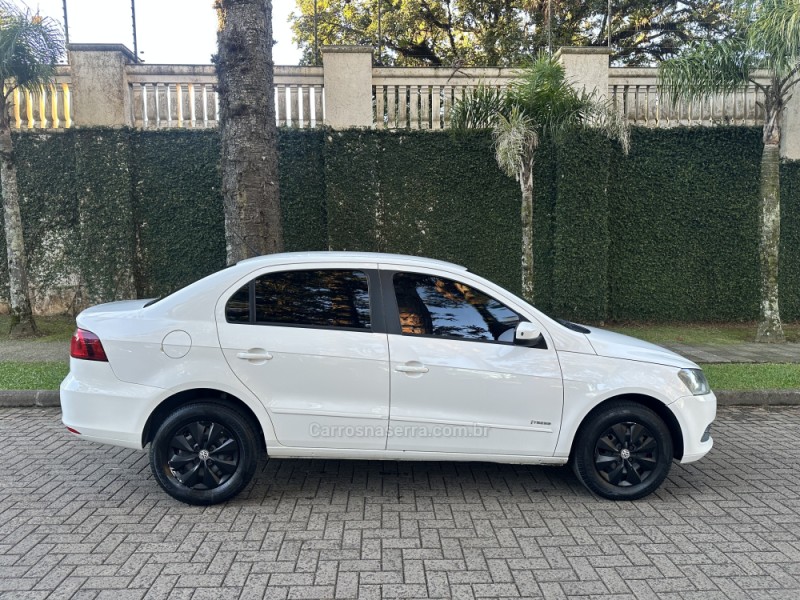 VOYAGE 1.0 MI CITY 8V FLEX 4P MANUAL - 2013 - CAXIAS DO SUL