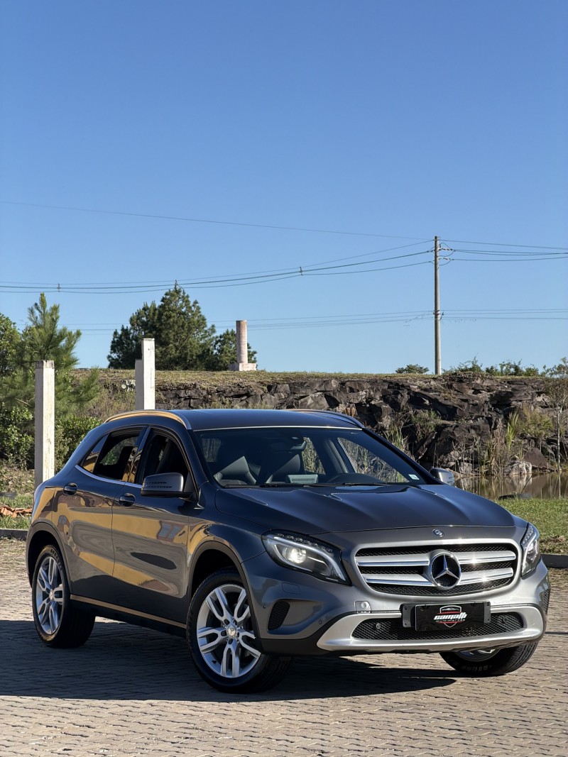 GLA 200 1.6 CGI STYLE 16V TURBO GASOLINA 4P AUTOMÁTICO - 2016 - ANTôNIO PRADO
