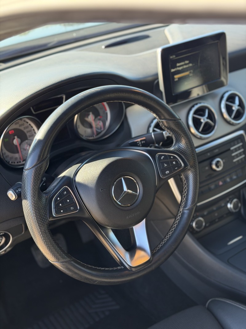 GLA 200 1.6 CGI STYLE 16V TURBO GASOLINA 4P AUTOMÁTICO - 2016 - ANTôNIO PRADO