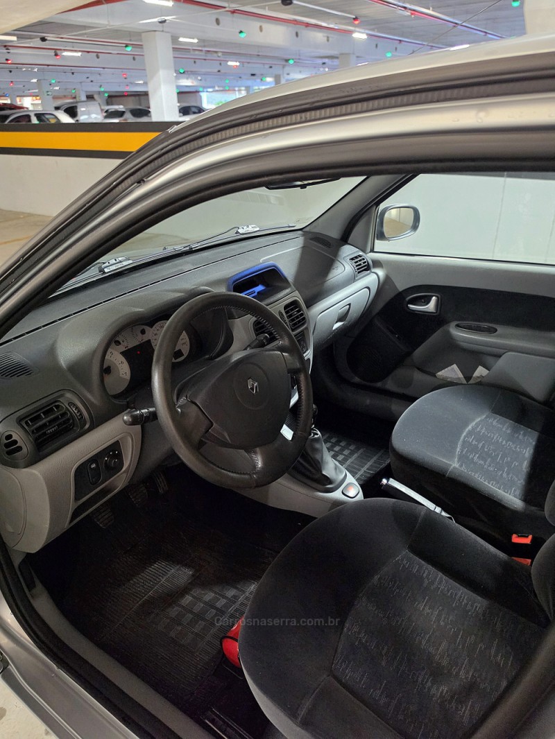 CLIO 1.6 PRIVILÉGE 16V FLEX 4P MANUAL - 2006 - CAXIAS DO SUL