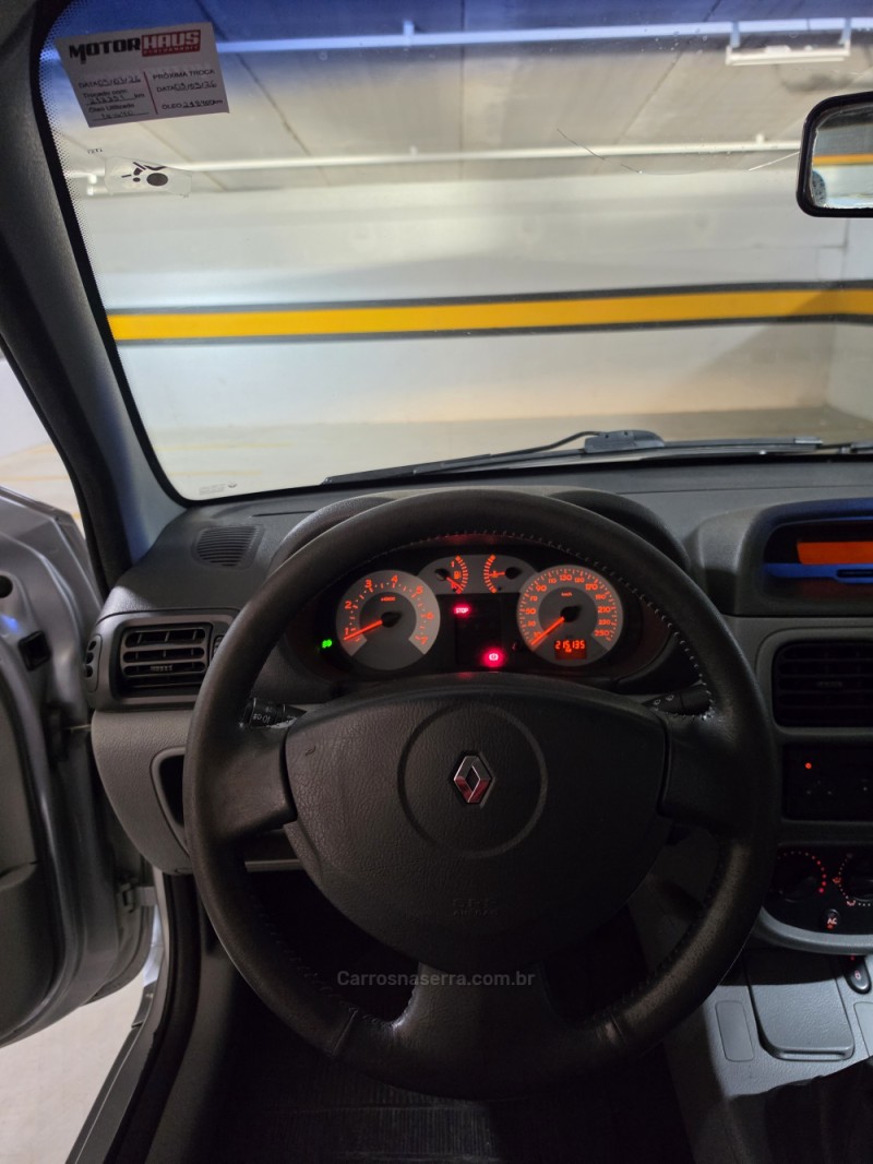 CLIO 1.6 PRIVILÉGE 16V FLEX 4P MANUAL - 2006 - CAXIAS DO SUL