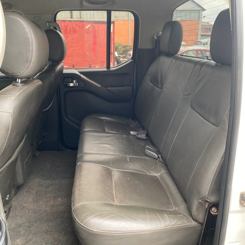 FRONTIER 2.5 SL 4X4 CD TURBO ELETRONIC DIESEL 4P AUTOMÁTICO - 2015 - CAXIAS DO SUL