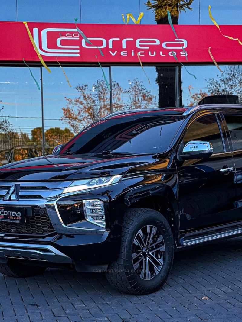 PAJERO SPORT 2.4 HPE-S 4X4 DIESEL 4P AUTOMÁTICO - 2022 - CANELA