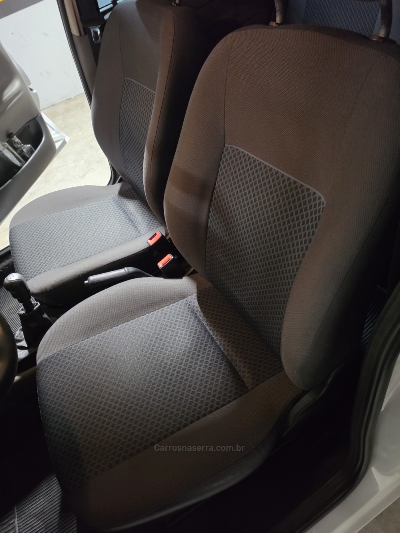 CLASSIC 1.0 MPFI LS 8V FLEX 4P MANUAL - 2012 - CAXIAS DO SUL
