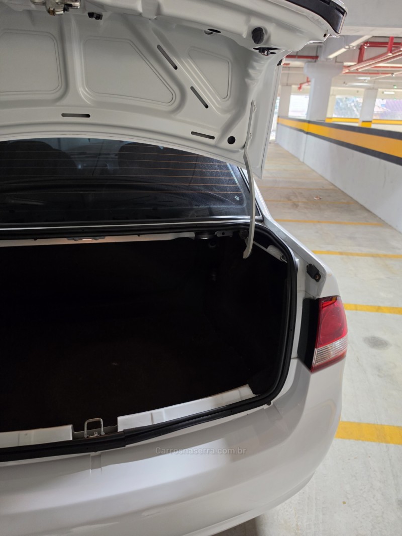 CLASSIC 1.0 MPFI LS 8V FLEX 4P MANUAL - 2012 - CAXIAS DO SUL