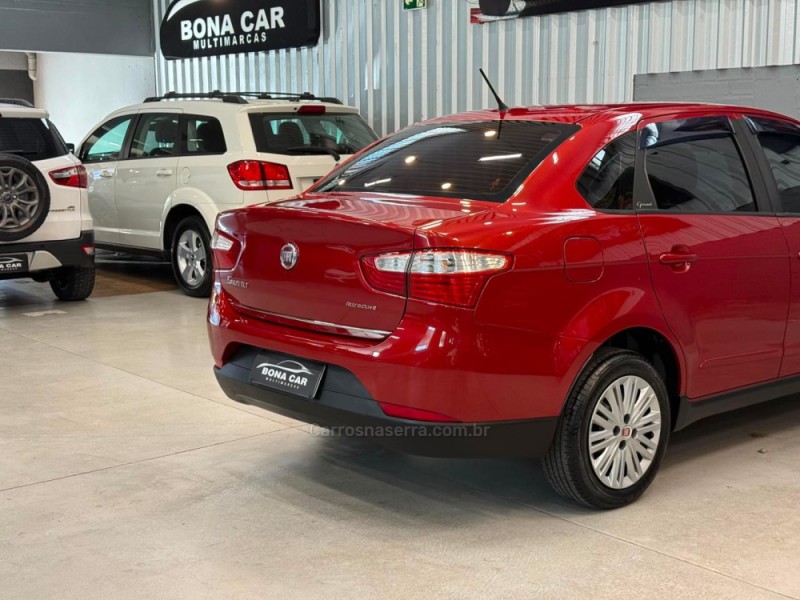 GRAND SIENA 1.4 MPI ATTRACTIVE 8V FLEX 4P MANUAL - 2015 - CAXIAS DO SUL