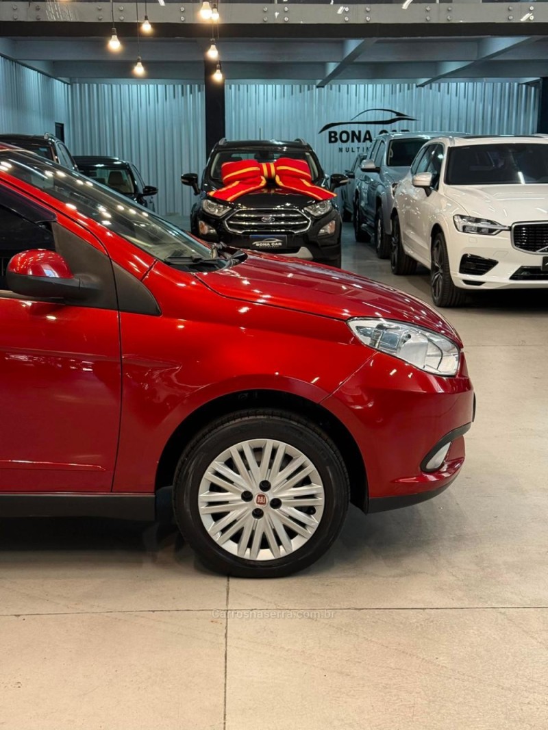 GRAND SIENA 1.4 MPI ATTRACTIVE 8V FLEX 4P MANUAL - 2015 - CAXIAS DO SUL