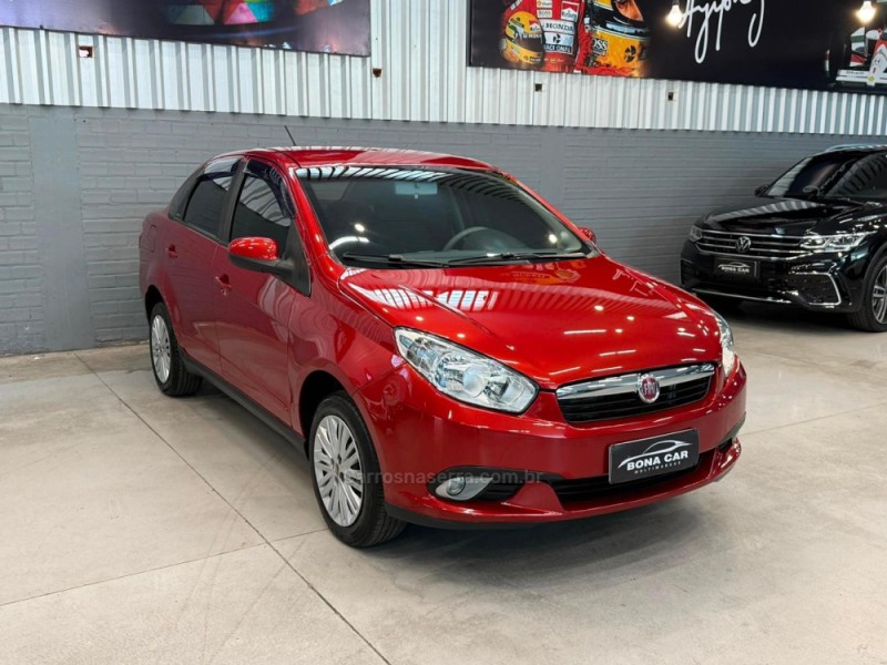 GRAND SIENA 1.4 MPI ATTRACTIVE 8V FLEX 4P MANUAL - 2015 - CAXIAS DO SUL