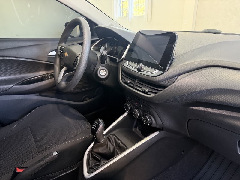 ONIX 1.0 LT 12V FLEX 4P MANUAL - 2023 - CAXIAS DO SUL