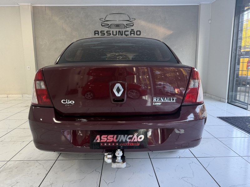 CLIO 1.0 PRIVILÉGE SEDAN 16V FLEX 4P MANUAL - 2006 - CAXIAS DO SUL