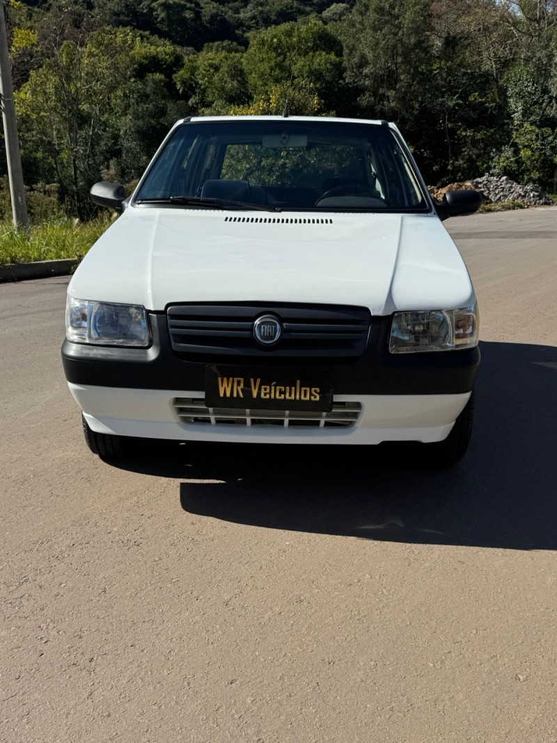 UNO 1.0 IE MILLE EP 8V GASOLINA 4P MANUAL - 2009 - BENTO GONçALVES