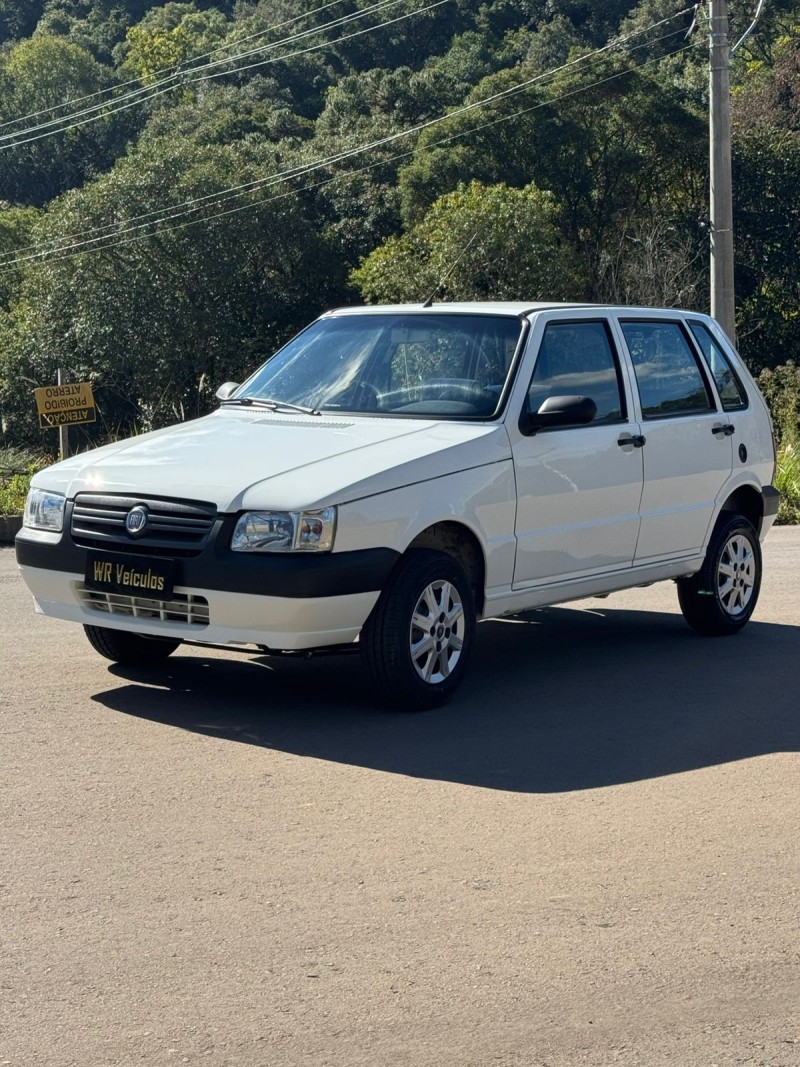UNO 1.0 IE MILLE EP 8V GASOLINA 4P MANUAL - 2009 - BENTO GONçALVES
