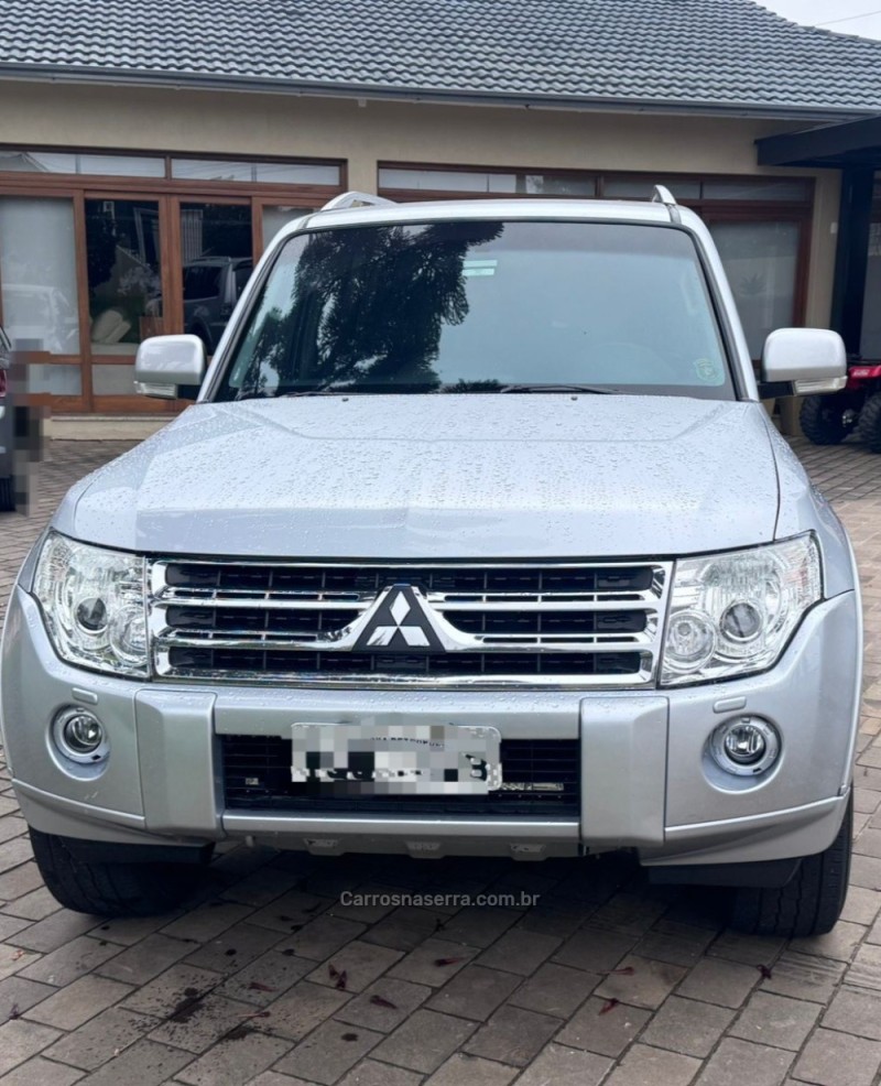 PAJERO FULL 3.2 HPE 4X4 16V DIESEL 4P AUTOMÁTICO - 2009 - NOVA PETRóPOLIS