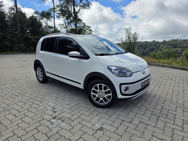 CROSS UP 1.0 MPI 12V FLEX 4P MANUAL - 2015 - BENTO GONçALVES