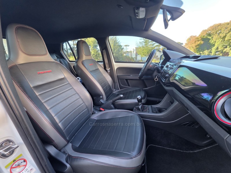 UP 1.0 TSI PEPPER UP 12V FLEX 4P MANUAL - 2019 - CAXIAS DO SUL