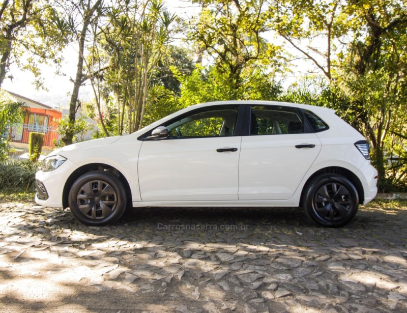 POLO 1.0 MPI TRACK 4P MANUAL - 2025 - NOVO HAMBURGO