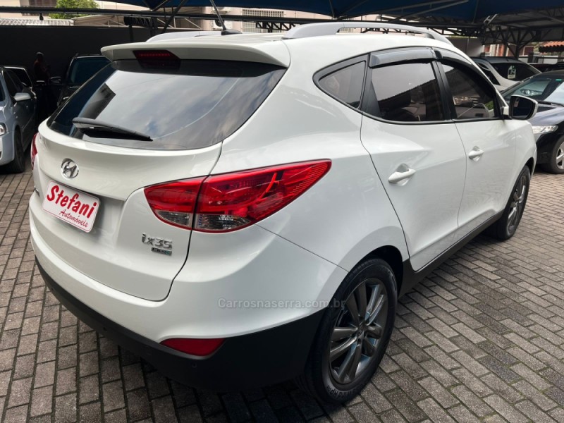 IX35 2.0 MPI 4X2 16V GASOLINA 4P MANUAL - 2012 - FELIZ