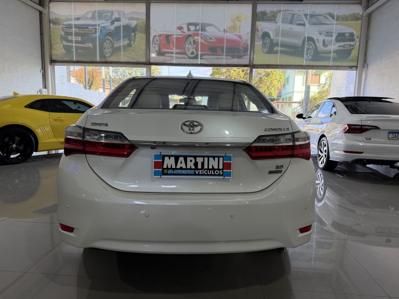 COROLLA 2.0 ALTIS 16V FLEX 4P AUTOMÁTICO - 2018 - CAXIAS DO SUL