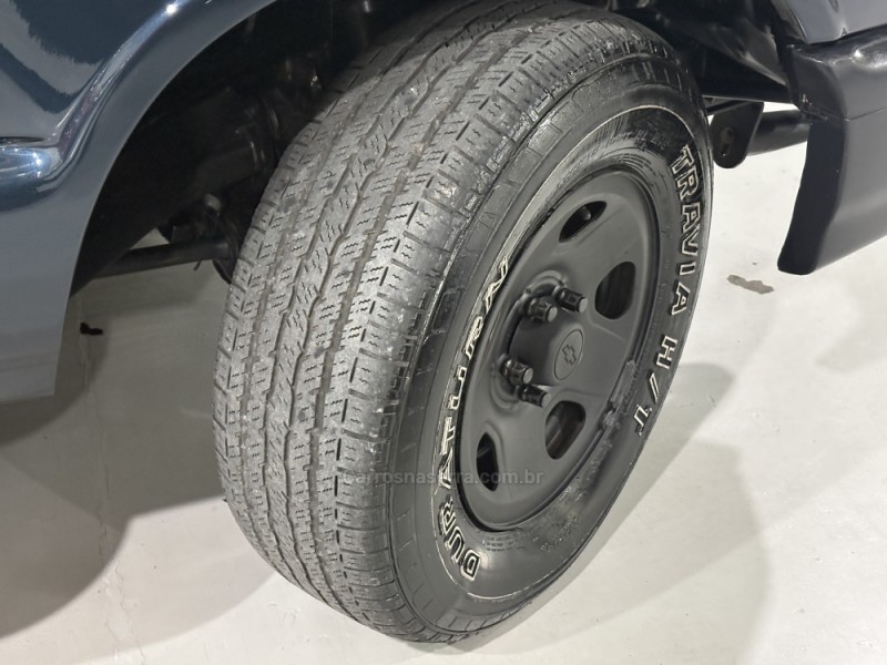 S10 2.5 STD 4X4 CD 8V TURBO DIESEL 4P MANUAL - 2000 - CAXIAS DO SUL
