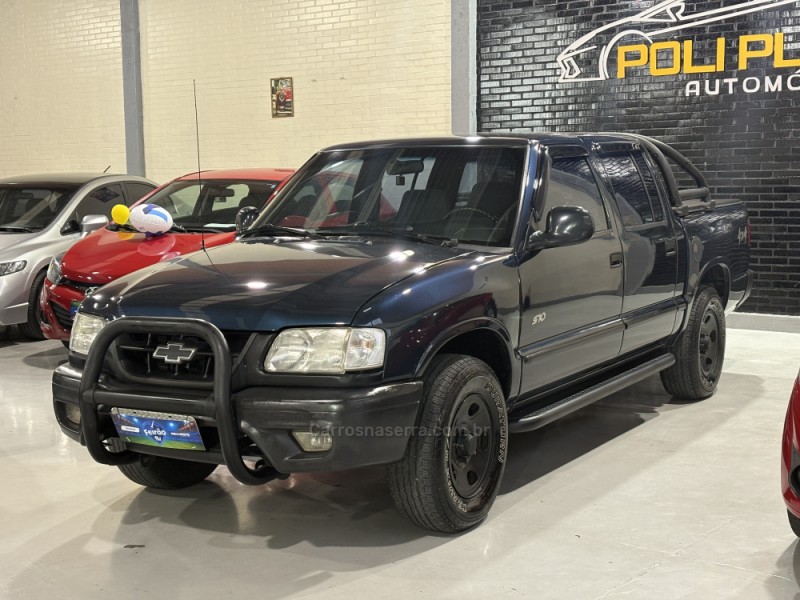 S10 2.5 STD 4X4 CD 8V TURBO DIESEL 4P MANUAL - 2000 - CAXIAS DO SUL