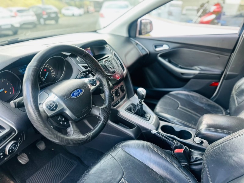 FOCUS 1.6 SE 16V FLEX 4P MANUAL - 2014 - BENTO GONçALVES