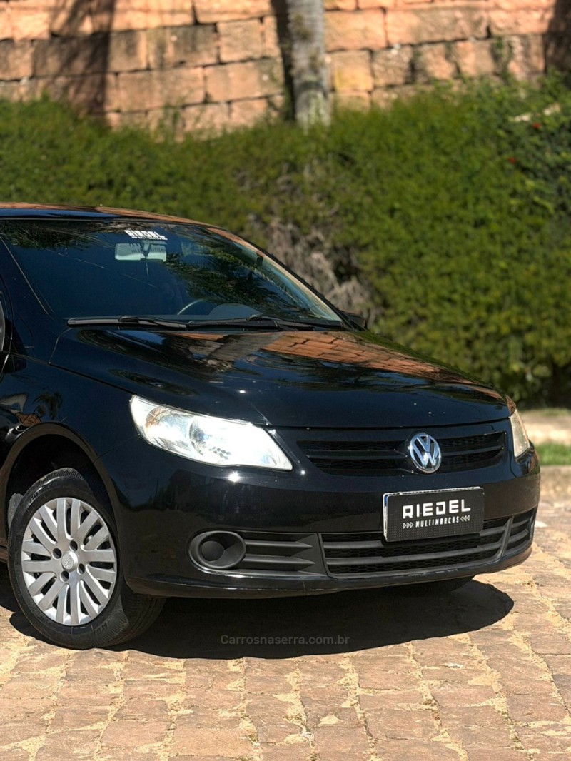 GOL 1.0 8V I-TRED FLEX 4P MANUAL - 2011 - VENâNCIO AIRES