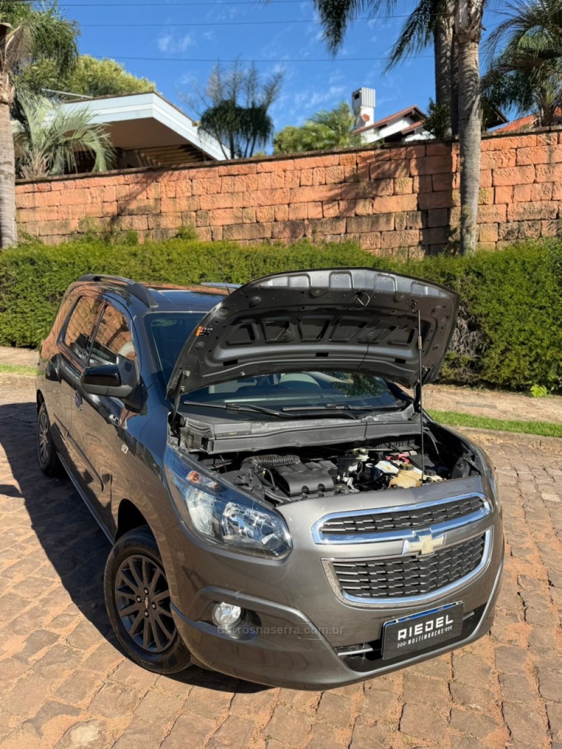 SPIN 1.8 LS 8V FLEX 4P MANUAL - 2014 - VENâNCIO AIRES