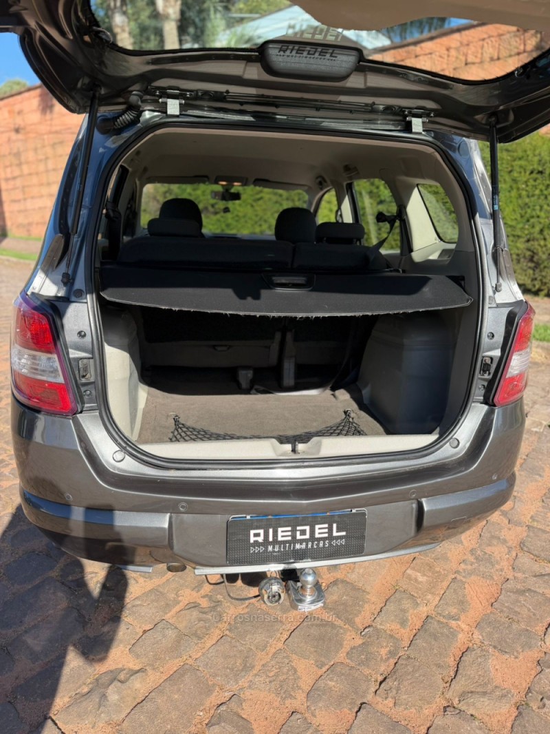 SPIN 1.8 LS 8V FLEX 4P MANUAL - 2014 - VENâNCIO AIRES