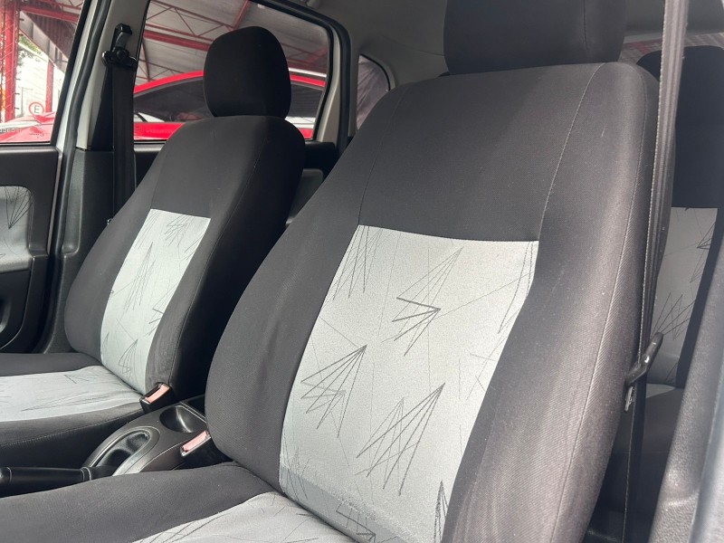 FIESTA 1.0 MPI CLASS 8V GASOLINA 4P MANUAL - 2010 - TRêS COROAS