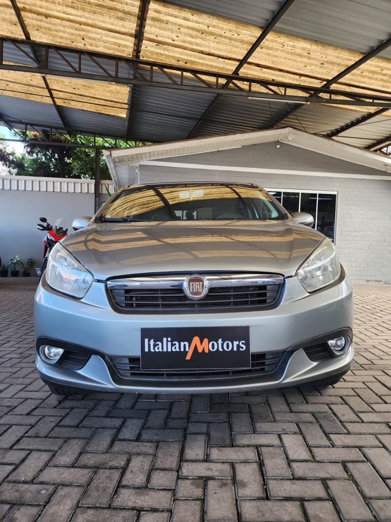 GRAND SIENA 1.6 MPI ESSENCE 16V FLEX 4P MANUAL - 2013 - CAXIAS DO SUL