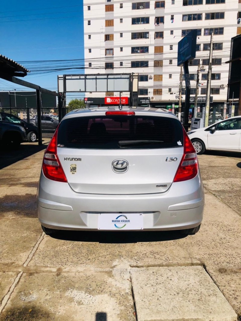 I30 2.0 MPFI GLS 16V GASOLINA 4P AUTOMÁTICO - 2012 - GRAVATAí