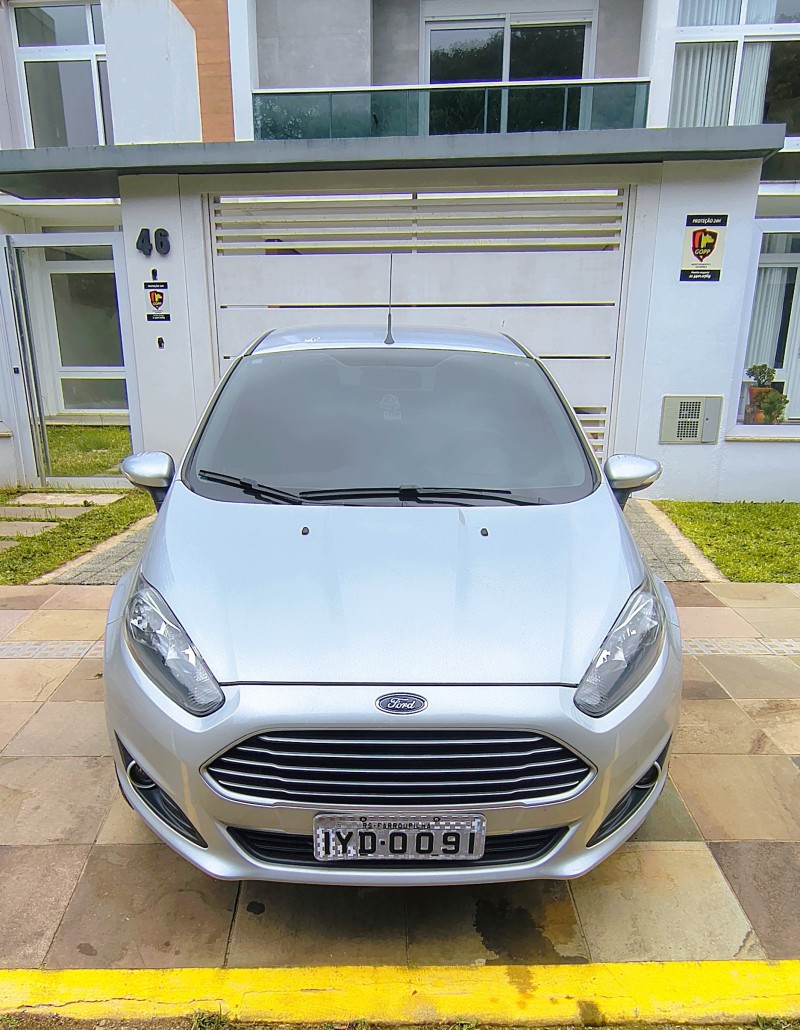 FIESTA 1.5 SE HATCH 16V FLEX 4P MANUAL - 2017 - FARROUPILHA