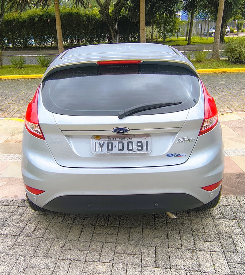 FIESTA 1.5 SE HATCH 16V FLEX 4P MANUAL - 2017 - FARROUPILHA
