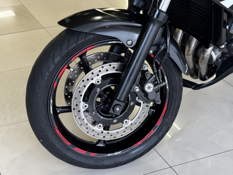 XJ6 N ABS SP - 2015 - DOIS IRMãOS