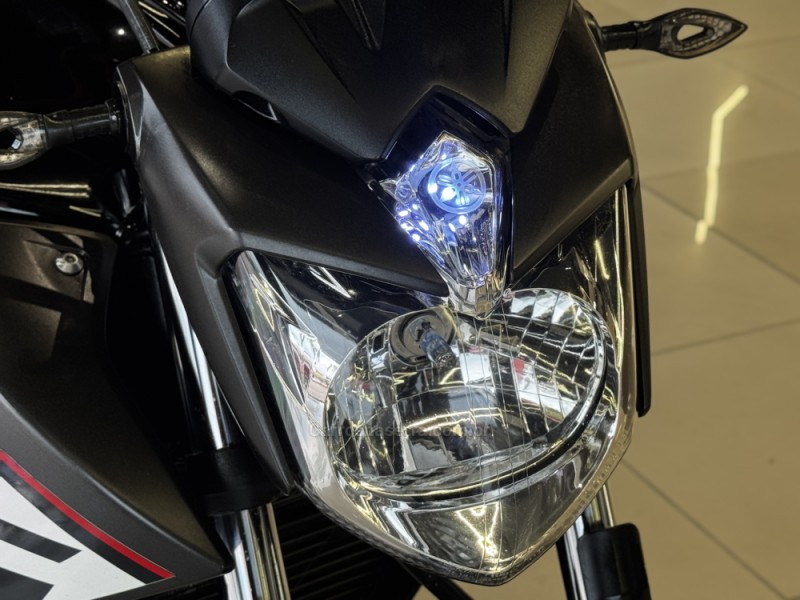 XJ6 N ABS SP - 2015 - DOIS IRMãOS