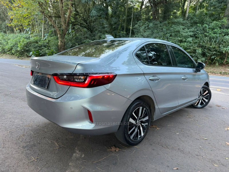 CITY 1.5 SEDAN TOURING 16V FLEX 4P AUTOMÁTICO - 2022 - DOIS IRMãOS