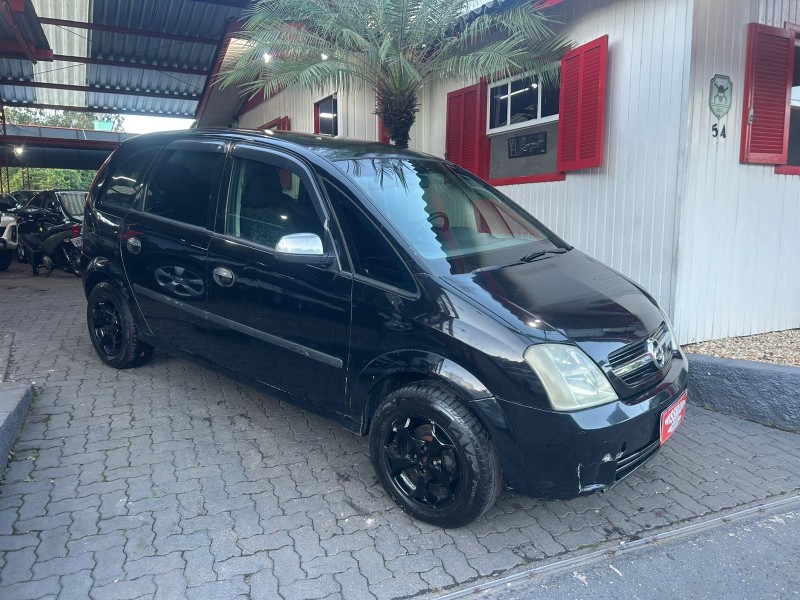 meriva 1.8 mpfi 8v gasolina 4p manual 2024 tres coroas