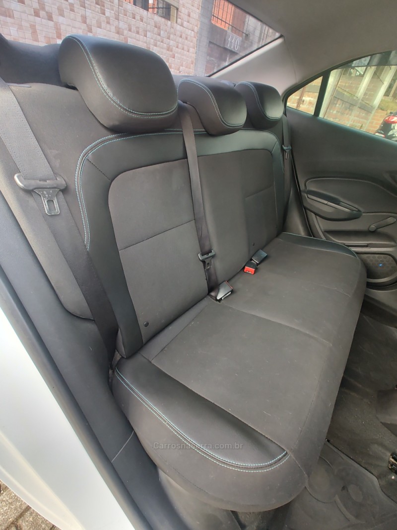 PRISMA 1.4 MPFI LT 8V FLEX 4P MANUAL - 2019 - CANELA