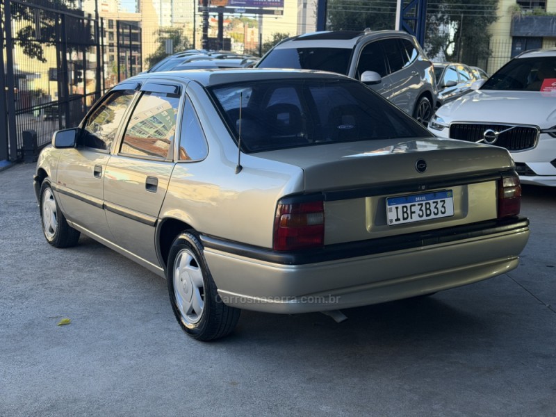 VECTRA 2.0 MPFI GLS 8V GASOLINA 4P MANUAL - 1994 - CAXIAS DO SUL