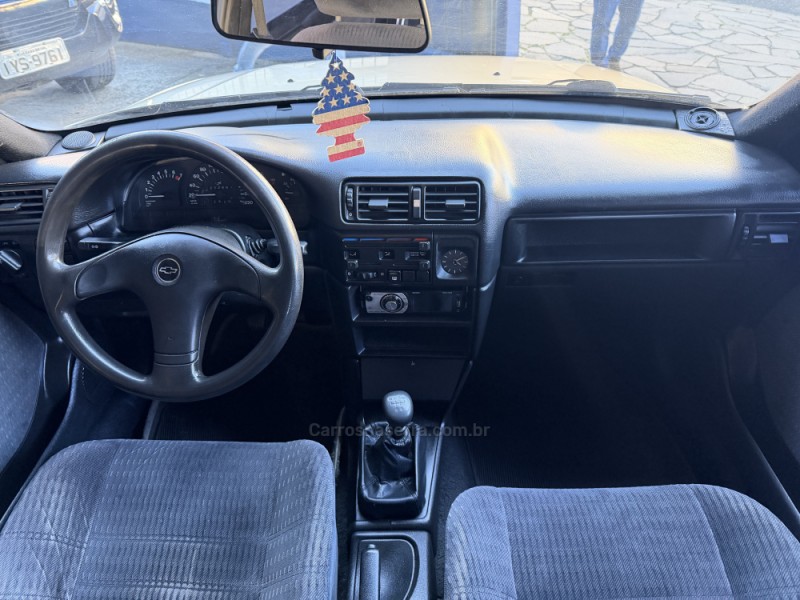 VECTRA 2.0 MPFI GLS 8V GASOLINA 4P MANUAL - 1994 - CAXIAS DO SUL