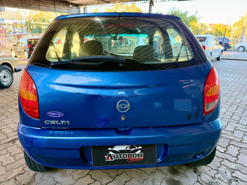 CELTA 1.0 MPFI VHC SUPER 8V FLEX 2P MANUAL - 2001 - CAXIAS DO SUL
